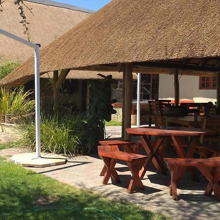 Hotel Uitkyk Guest Farm à Usakos Extérieur photo